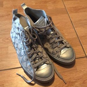 Gold Coach Size 9 shoes